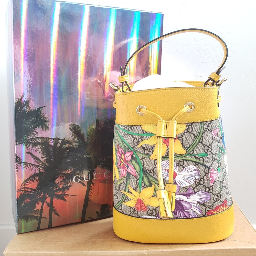 Gucci GG Supreme Monogram Flora Small Ophidia Bucket Bag